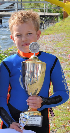 Platz 1 für Johannes Rösler bei den Opti C2