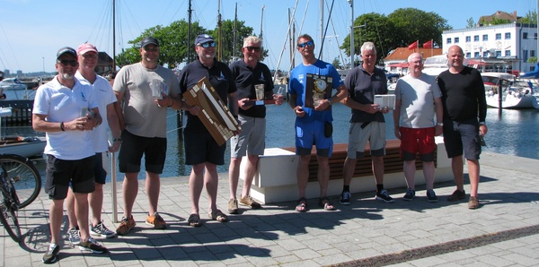 In der Mitte die Crew von Søren Kæstel eingerahmt mit den Crews von  Per Jørgensen und Anders Sunke.