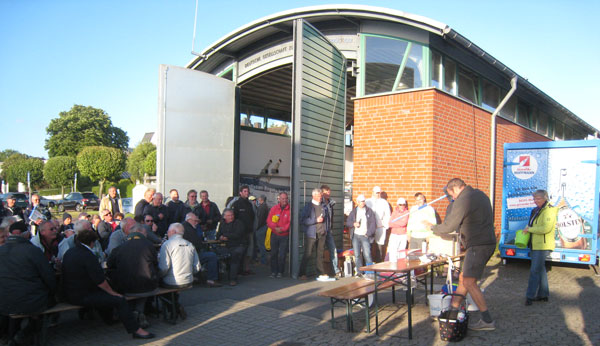 Spannend ging es auch am Abend bei der Tombolaverlosung zu.