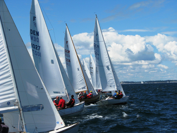 Sönke Durst (GER 564) und Ulrich Schaefer (GER 306) starteten in guter Position fast gleichauf.